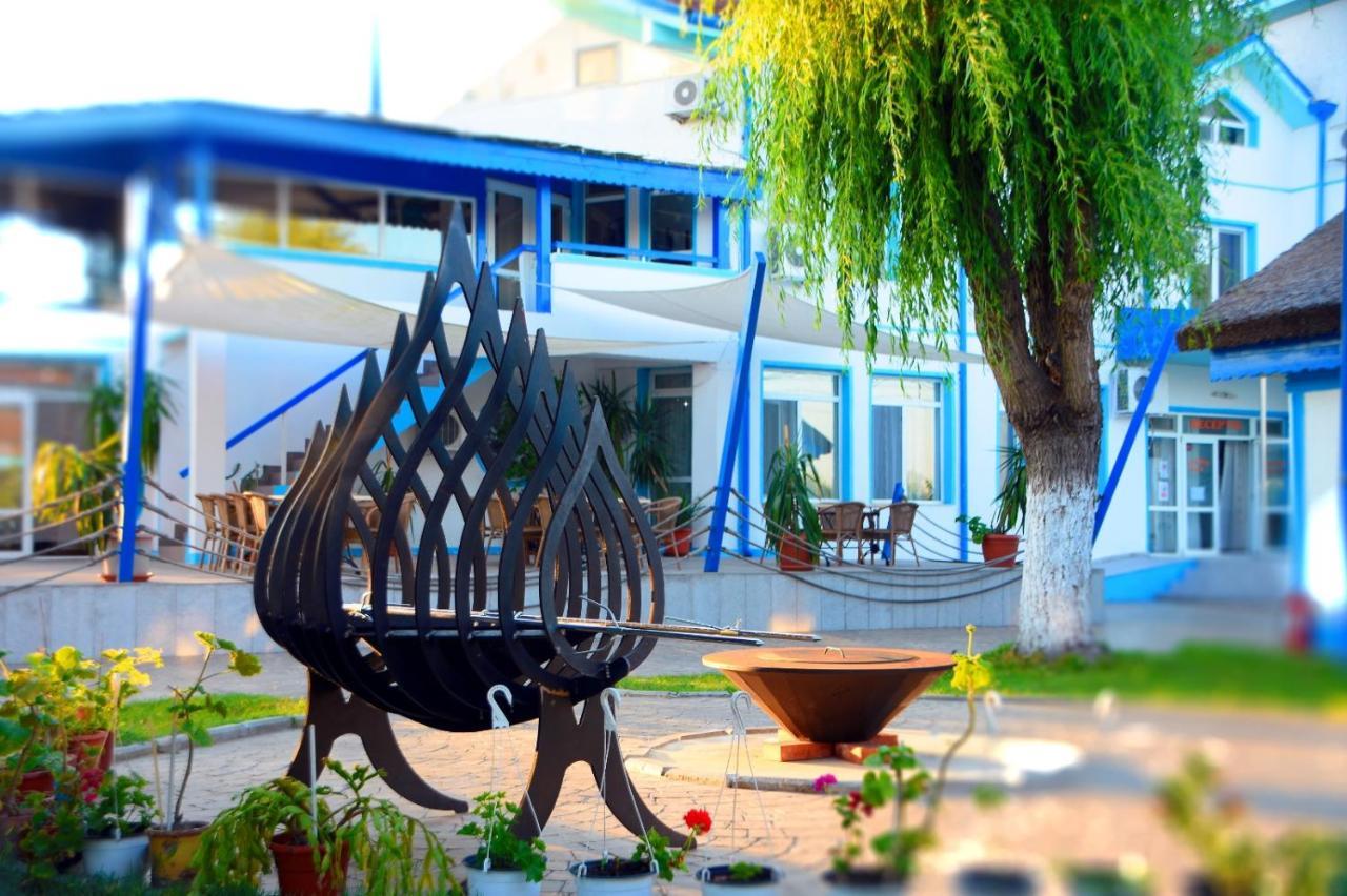 Hotel Sunrise Crisan (Tulcea) Exterior foto