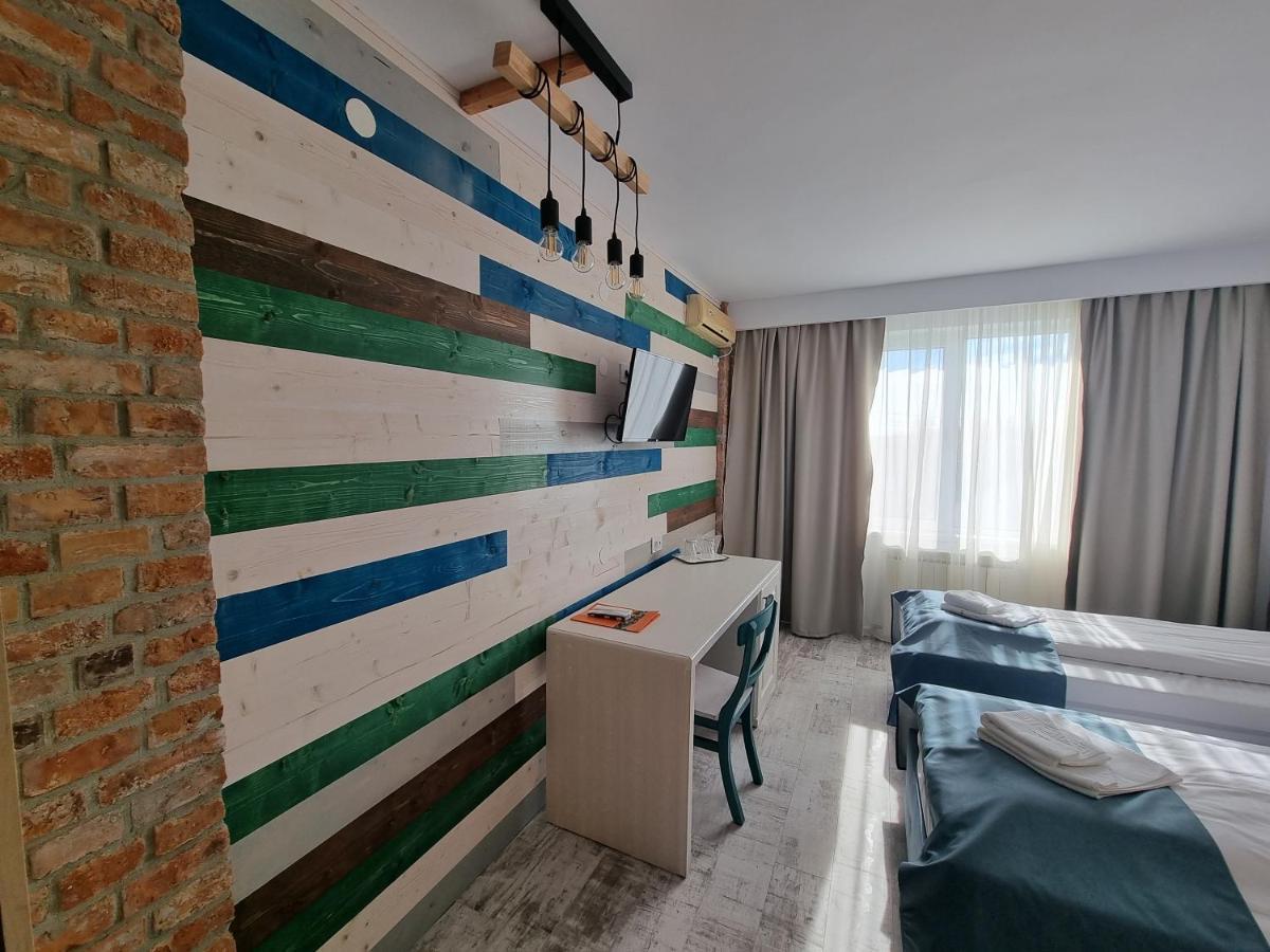 Hotel Sunrise Crisan (Tulcea) Exterior foto