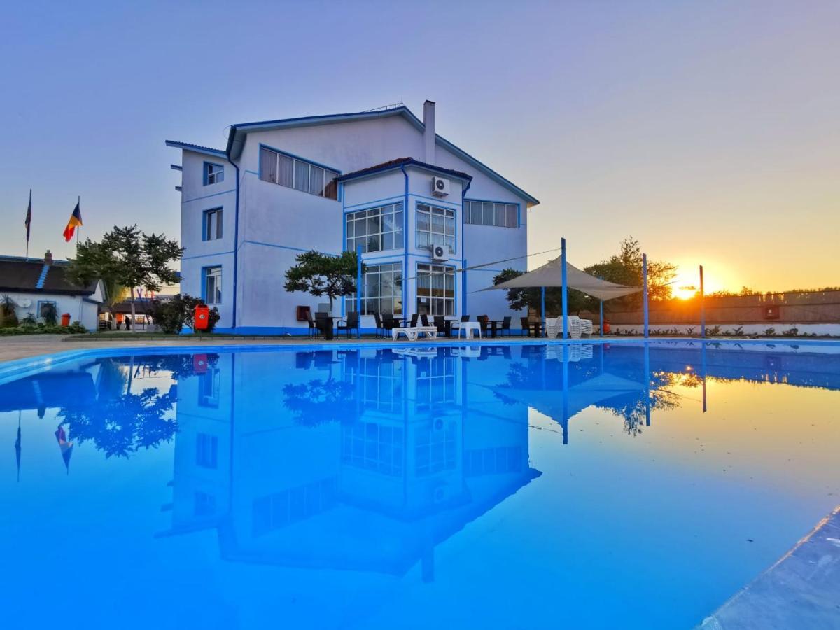 Hotel Sunrise Crisan (Tulcea) Exterior foto